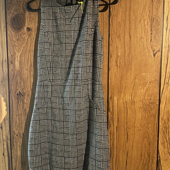 Mango - Picture 3 of 3